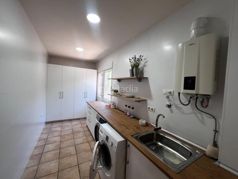 Foto f7a8dc27-3505-424d-9b55-cadc7e3d4dba. Chalet con parcheggio piscina in Valverde Elche / Elx