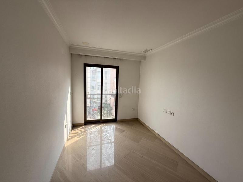 Foto 49974169-05b1-42f3-aed5-d1c858a22a86. Flat with heating parking in Centro Elche / Elx