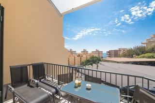 Casa en Los Arenales del Sol. Adosado en arenales del sol con vistas al mar