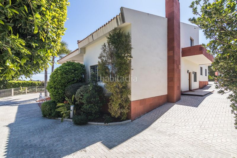 Foto 165d45c4-ed4c-4d23-abe8-11a01880a4e3. Chalet  de lujo en zona peña las águilas, elche en Elche / Elx