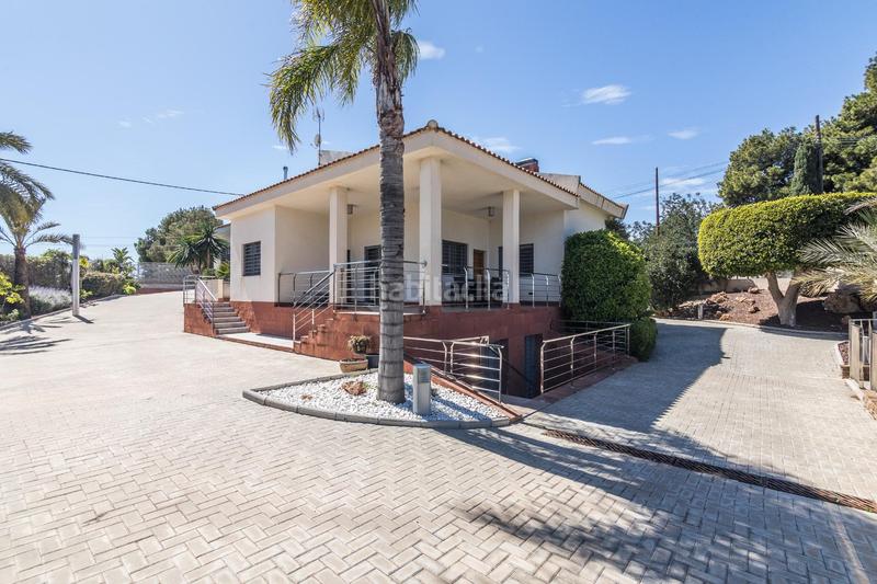 Foto 5c39b647-cf91-4f89-b499-56cb97eb818d. Chalet mit heizung parking pool in Peña de las Águilas Elche / Elx