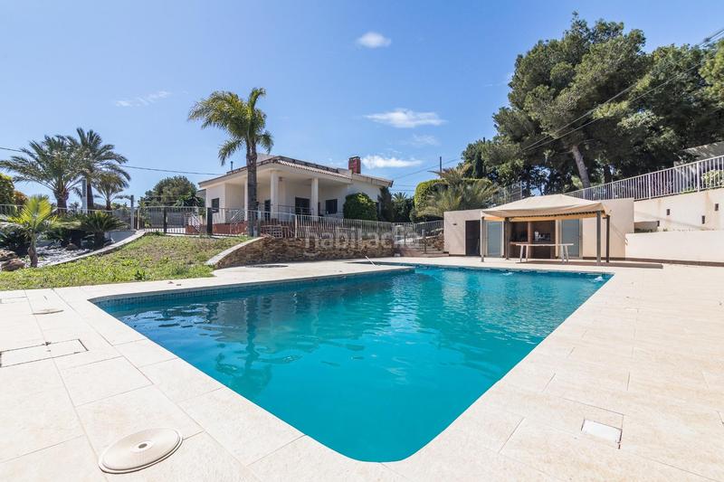 Foto 746aac5c-9f1c-4b7f-a012-43b04ad1b5a4. Chalet mit heizung parking pool in Peña de las Águilas Elche / Elx