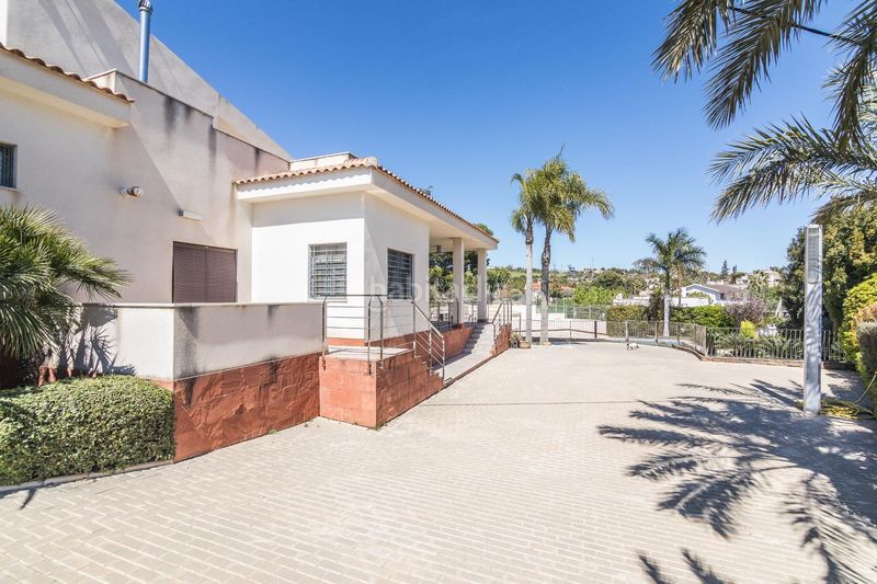 Foto bb1a57bf-fcf1-473f-95de-691d514655ff. Chalet  de lujo en zona peña las águilas, elche en Elche / Elx