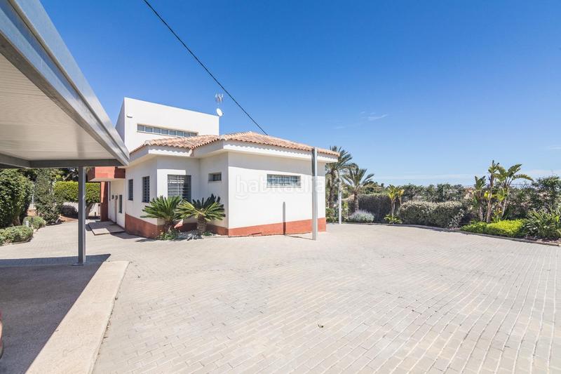 Foto dbe0c9db-4bba-48a6-b7ac-4dac73b466a8. Chalet mit heizung parking pool in Peña de las Águilas Elche / Elx