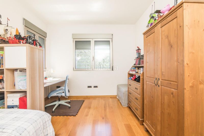 Foto f0fae39b-0985-413d-8634-3debfd4b28e4. Chalet  de lujo en zona peña las águilas, elche en Elche / Elx