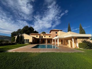 Masia a Penàguila