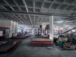Miete Fabrikhalle in Torrellano. Nave en alquiler en elche, zona parque empresarial de torrellano