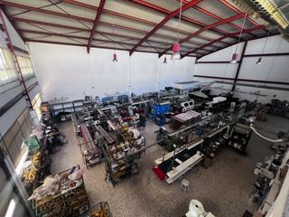 Nave industrial en Torrellano