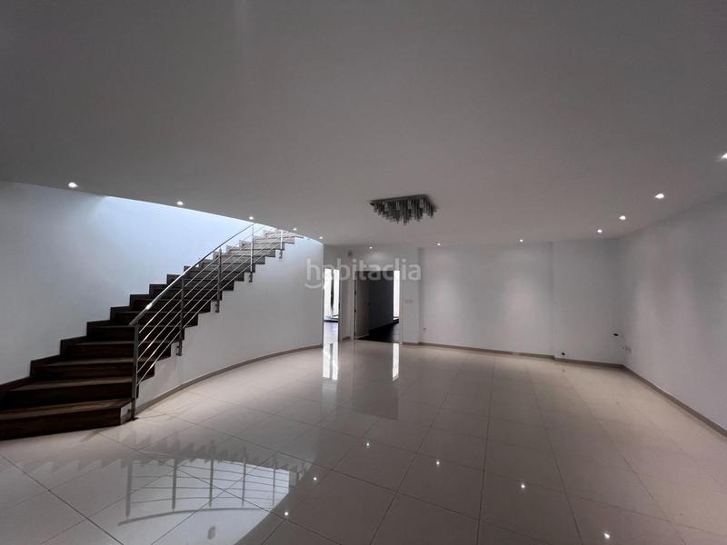 Foto 3d28fb1b-77a4-4b7e-9734-7ae189ac21fd. Xalet amb calefacció aparcament piscina a La Algoda - Matola - Llano de San José Elche / Elx