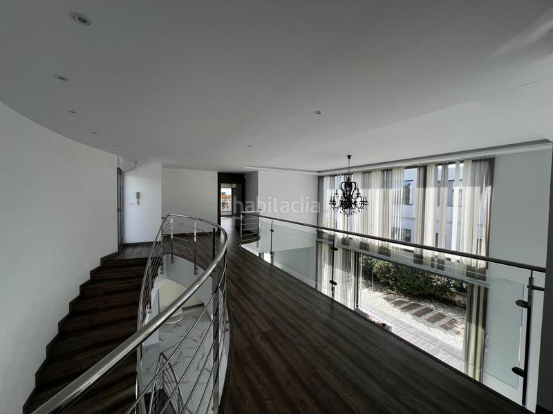 Foto a015f481-cdc7-4ecc-b2a2-27fe283ce64a. Xalet amb calefacció aparcament piscina a La Algoda - Matola - Llano de San José Elche / Elx