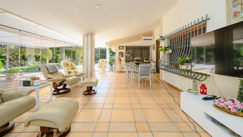 Foto ef76b137-caf7-432f-bf78-26cf66dc7053. Chalet mit heizung parking pool in Alzabares Elche / Elx