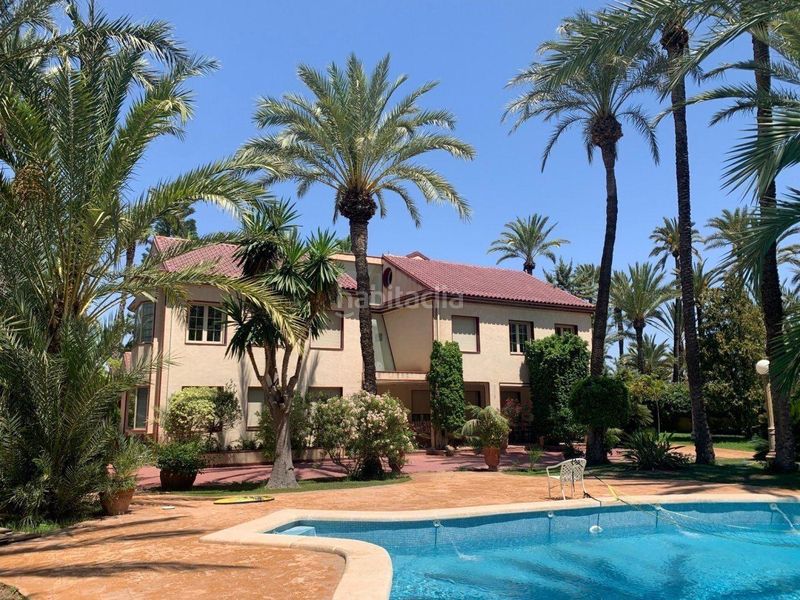 Foto f3a06b34-a1e2-4909-b123-9b4dd2f784fb. Xalet amb aparcament piscina a Alzabares Elche / Elx