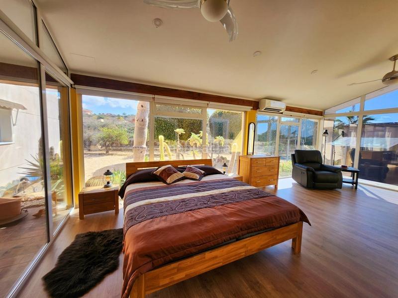 Foto 31d952b2-170f-4e0e-af5e-92f08cb1233a. Chalet con riscaldamento parcheggio piscina in Molins - Campanete - San Bartolomé Orihuela