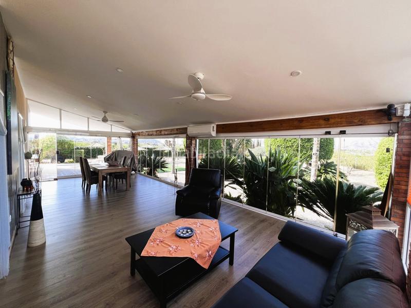 Foto 8551526d-25ff-455f-8b20-2d835f28d46b. Chalet con riscaldamento parcheggio piscina in Molins - Campanete - San Bartolomé Orihuela