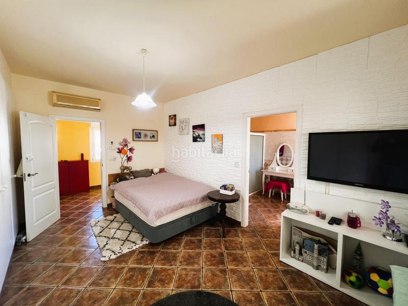 Foto 8cbe7a0e-72ae-4028-ae5b-f3a4023c9d21. Chalet con riscaldamento parcheggio piscina in Molins - Campanete - San Bartolomé Orihuela