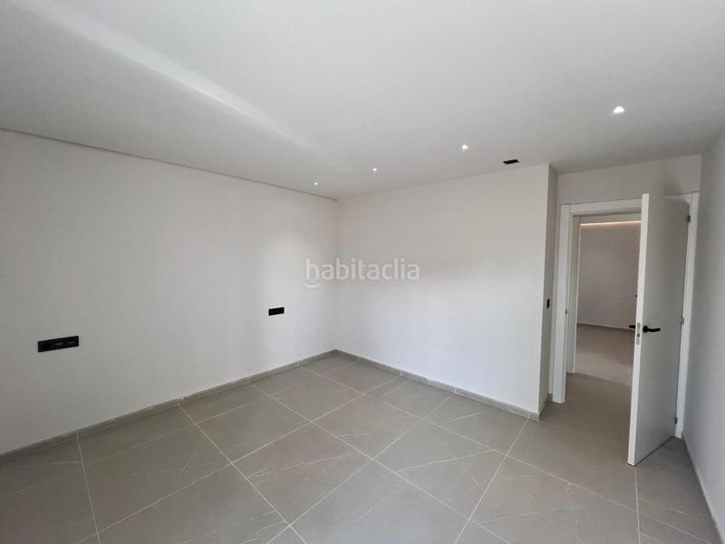 Foto 63752765-53ad-4f24-a0e6-8fc8a4061cd5. Chalet  moderno en elche, zona Valverde alto. en Elche / Elx