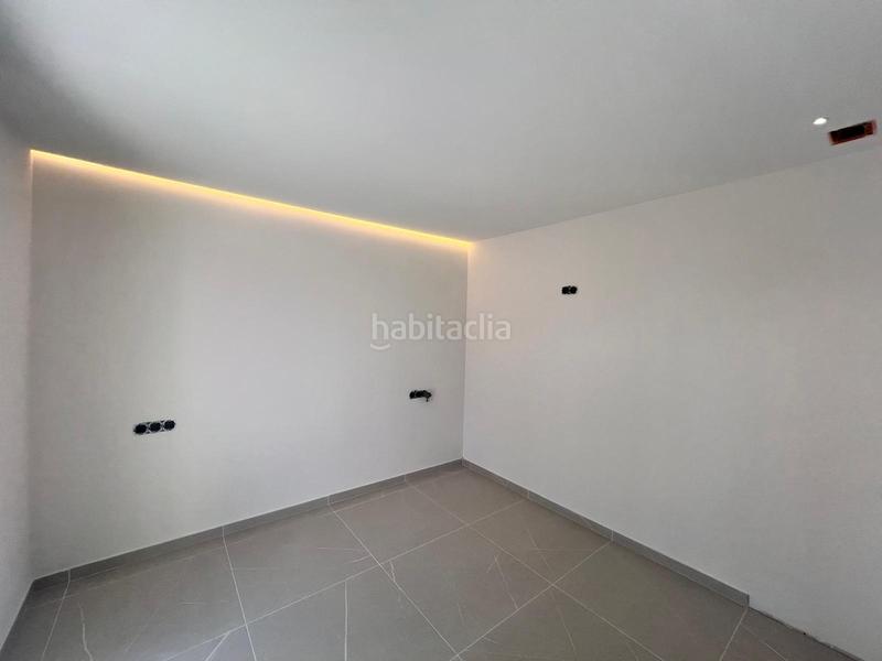 Foto 858231b9-c5cf-46f3-b144-da8a00e62e84. Chalet  moderno en elche, zona Valverde alto. en Elche / Elx