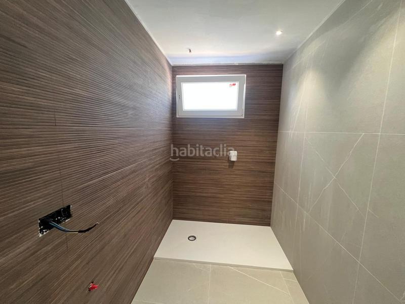 Foto 85c3c65e-3695-4abc-986a-15e5fb0b78d9. Chalet  moderno en elche, zona Valverde alto. en Elche / Elx