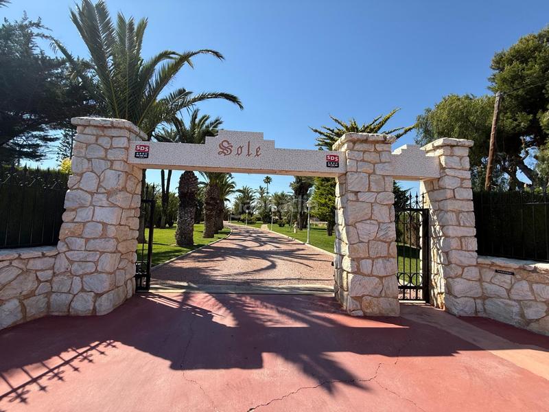 Foto 03c5ec7e-1ed9-4154-bd05-1b8d2f41dd6a. Chalet with heating parking pool in Valverde Elche / Elx