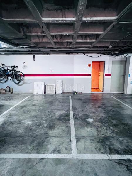 Foto 1e825dde-f6af-4d67-ad18-9710b6378d7f. Casa adossada amb calefacció aparcament piscina a Elche / Elx