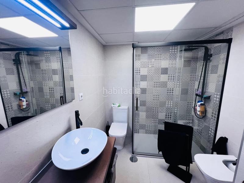 Foto eeee563b-6b48-4ec7-8c34-72334c8219e6. Casa adossada amb calefacció aparcament piscina a Elche / Elx