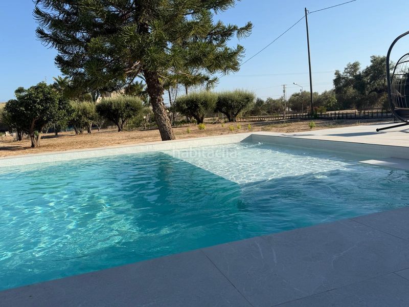 Foto b88c6c9a-2e62-43d6-8855-346323e851c0. Xalet amb piscina a Alzabares Elche / Elx