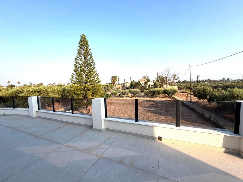 Foto d096b60c-2969-4bfe-9fd1-5dd742f7aea9. Xalet amb piscina a Alzabares Elche / Elx