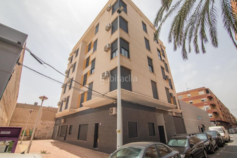 Foto f980f2c9-7a92-4c69-8dd2-369d6a469433. Pis a Altabix Elche / Elx