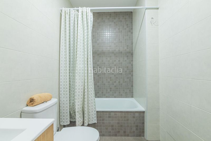 Foto e7690f88-d02a-43b8-b927-518188444408. Pis a Altabix Elche / Elx