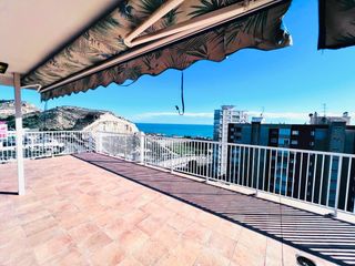 Àtic a Pla de Bon Repós. Gran ático con terraza en alicante.