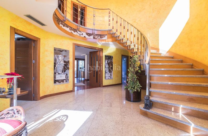 Foto 02721a0f-c6ea-43d2-9180-3afb6b93de23. Xalet amb aparcament piscina a Las Bayas Elche / Elx