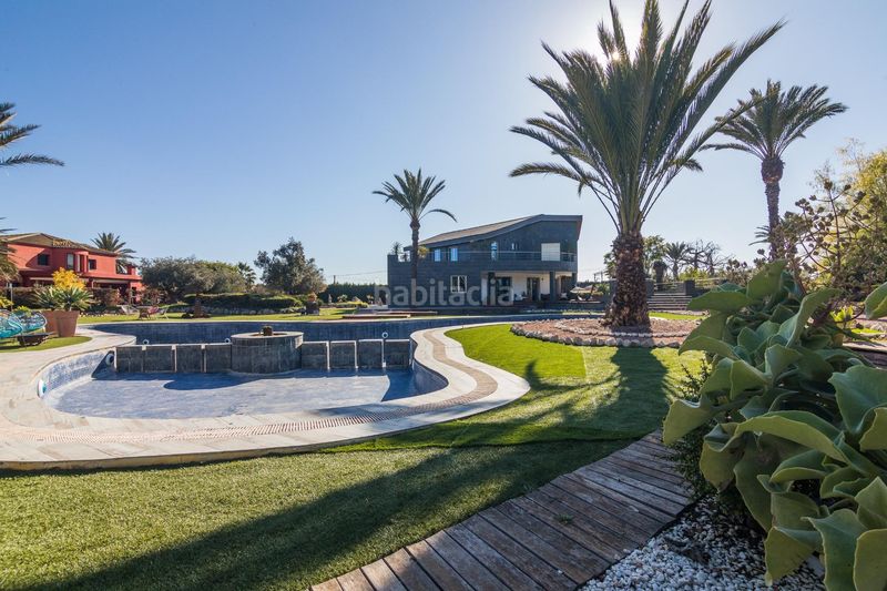 Foto 0c0add2f-57f6-4e9b-955f-2662d12a6374. Xalet amb aparcament piscina a Las Bayas Elche / Elx
