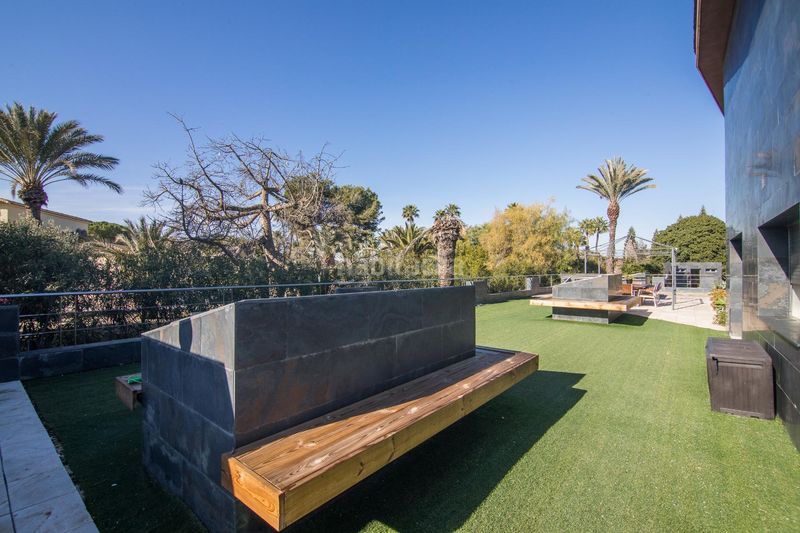 Foto 1e75f701-5e17-4297-96cf-7a8761e68c97. Xalet amb aparcament piscina a Las Bayas Elche / Elx