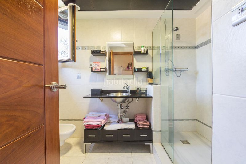 Foto 5023643e-63a8-416d-844f-63e106ea2f5f. Xalet amb aparcament piscina a Las Bayas Elche / Elx