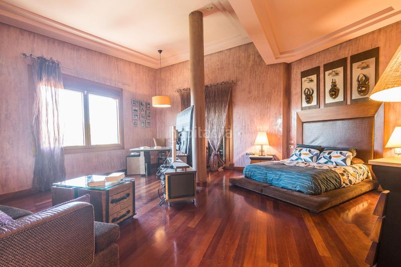 Foto 61ca7a51-0719-4dfe-b0a4-bd8c2436f407. Xalet amb aparcament piscina a Las Bayas Elche / Elx