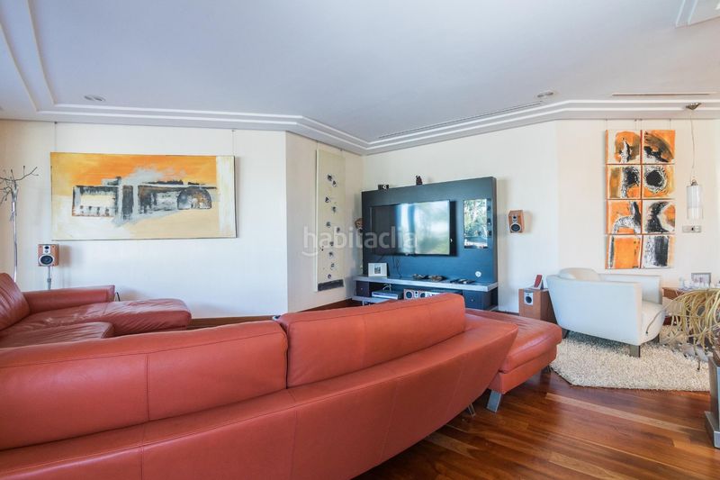 Foto 67e95f2b-60d6-4181-a5df-057c730df055. Xalet amb aparcament piscina a Las Bayas Elche / Elx