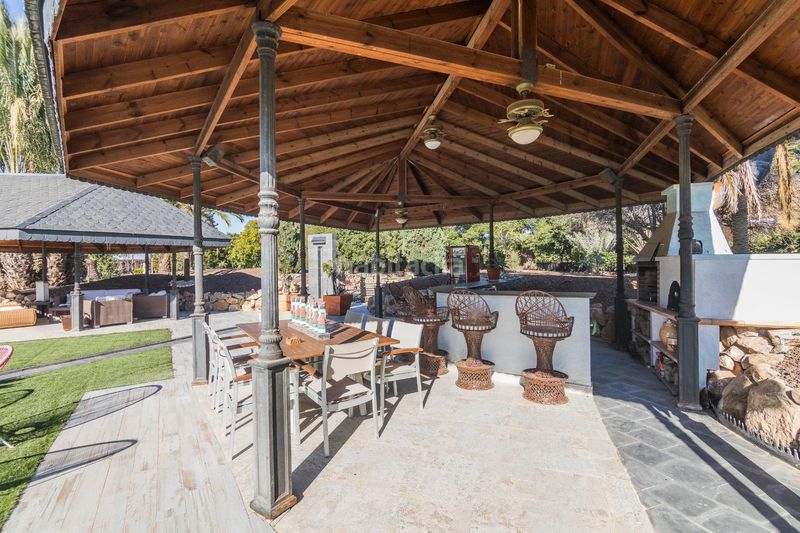 Foto 99c3a3dd-a1f6-4246-bffc-267155717ae0. Xalet amb aparcament piscina a Las Bayas Elche / Elx