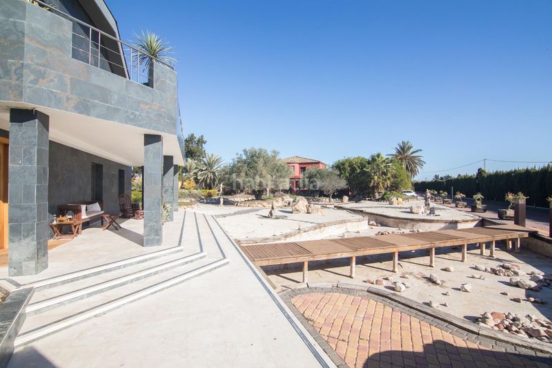 Foto d0042413-552c-4ce9-b102-0f914c492d4a. Xalet amb aparcament piscina a Las Bayas Elche / Elx