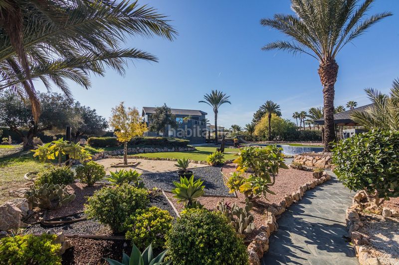 Foto edb81e6a-db51-4ae6-bb18-1371b9527cb5. Xalet amb aparcament piscina a Las Bayas Elche / Elx