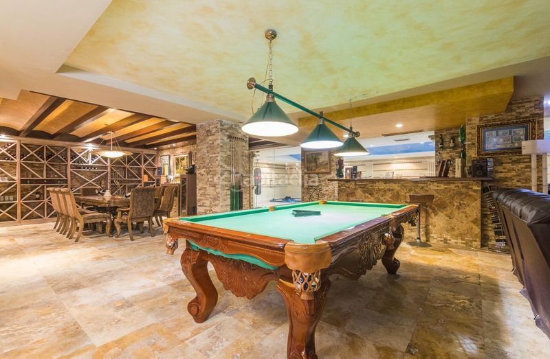 Foto f0d455c7-c0be-4adb-b9dd-d302c91f666a. Xalet amb aparcament piscina a Las Bayas Elche / Elx