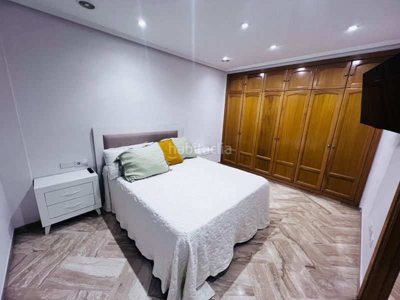 Foto 4baf2e7d-9c09-475a-9374-2f6f9a84c3b4. Piso amplio piso en venta en Centro de elche en Centro Elche / Elx