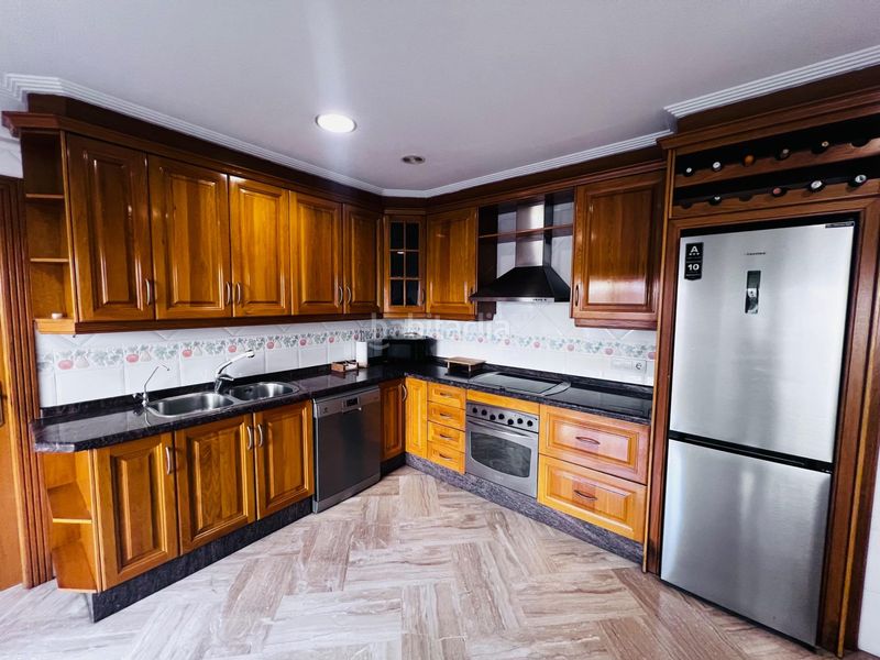 Foto 7153e7c0-5a8d-43bd-b60b-51af5f1ad317. Piso amplio piso en venta en Centro de elche en Centro Elche / Elx