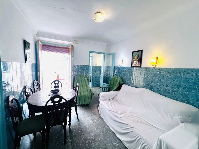 Foto 0f09199c-bea6-400d-915c-8366f9ea0e13. Edificio oportunidad única de inversión edificio para reformar en Santa Pola