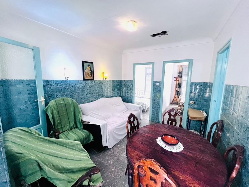 Foto b1f2a812-3090-4e72-94d4-7c7656d13f81. Edificio oportunidad única de inversión edificio para reformar en Santa Pola