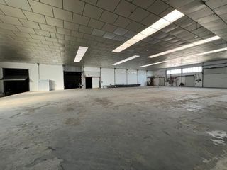 Nave industrial en La Foia - Daimés - Asprella. Nave en elche