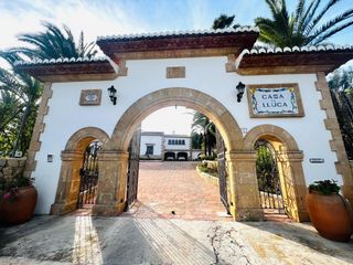 Xalet en Partida Comunes-Adsubia. Finca mediterr�nea de lujo en venta en j�vea