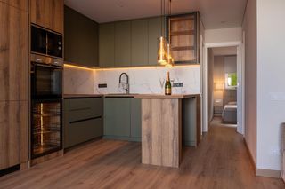 Casa a La Veleta. Moderno bungalow en primera línea de mar completamente reformado
