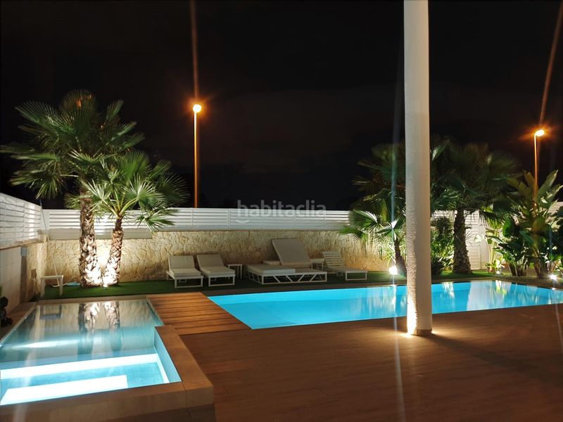 Foto 290bf3bd-9c35-4ee6-8df5-e9ba510c1f83. Alquiler chalet exclusiva villa de lujo , alicante. en San Fulgencio