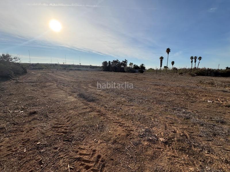 Foto 18afce11-f8d6-4936-b48b-6af061dffef1. Propriété dans plaza de castilla dans Jubalcoi Elche / Elx