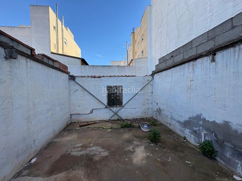 Foto d3cff896-0037-42d8-b324-c85f3575ffb2. Terrain résidentiel dans avenida sant andreu-la hoya 21 dans Elche / Elx